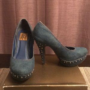 Blue Denim size 7 pumps with decorative heel